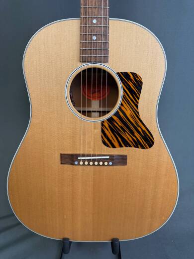 Store Special Product - Gibson J-35 Faded 30s Natural