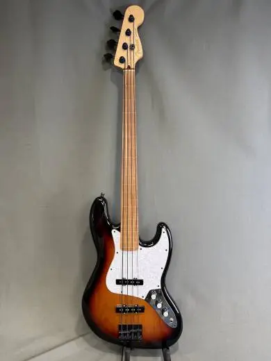 Store Special Product - Fender - 014-9933-500