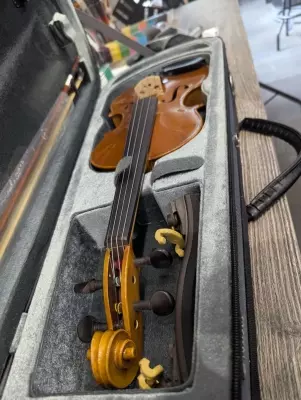 Store Special Product - Yamaha - V5SC 3/4
