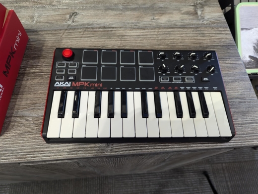 Store Special Product - Akai - MPKMINI MKIII