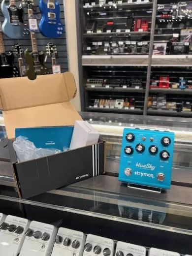 Store Special Product - Strymon - BLUE SKY