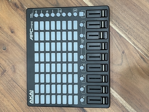 Gear Hunter Akai APC MINI