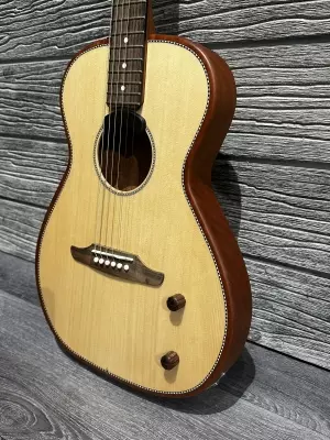 Store Special Product - FENDER HIGHWAY PARLOR NAT RW W/GB
