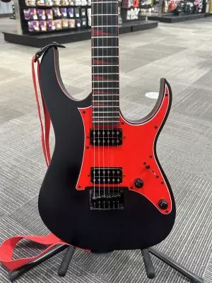 Store Special Product - IBANEZ GIO RG BLACK FLAT RED/PG