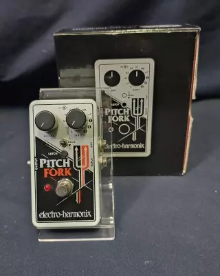 Store Special Product - Electro-Harmonix - PITCH FORK