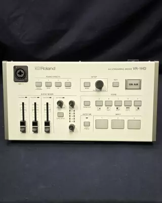Store Special Product - Roland - VR-1HD AV Streaming Mixer
