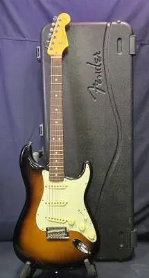 Store Special Product - Fender 70th Anniversary American Pro II Strat - 2 Tone Sunburst