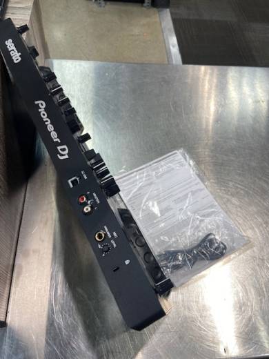 Store Special Product - Pioneer DJ - DDJ-REV1