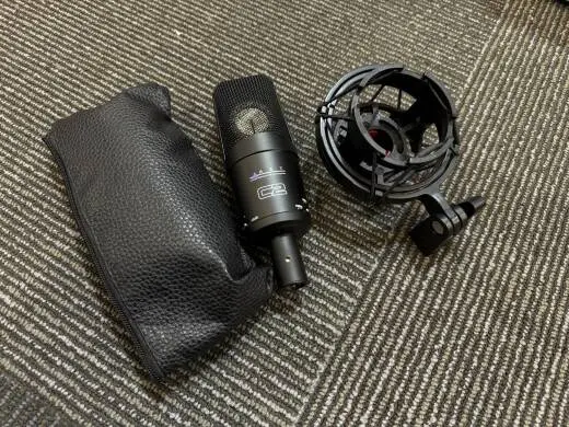 Store Special Product - ART Pro Audio - C2 ART