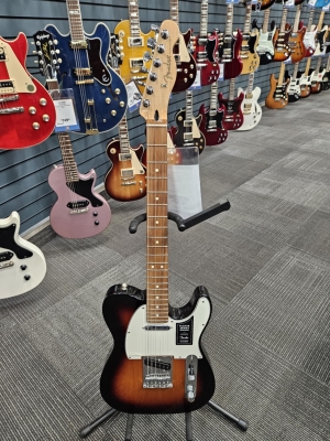 Store Special Product - Fender Player Telecaster Pau Ferro - 3 Tone Sunburst