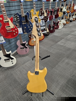 Store Special Product - Fender -Basse Mustang PJ FSR Player à touche en érable (fini Butterscotch Blonde)