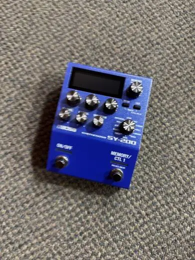 Store Special Product - BOSS - SY-200 GUITAR SYNTHESIZER