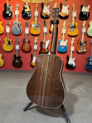 Store Special Product - Martin Guitars - HD-28 V18