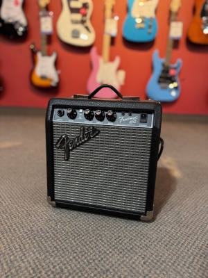 Store Special Product - Fender - FRONTMAN 10G 10W 6\" W/HP JACK