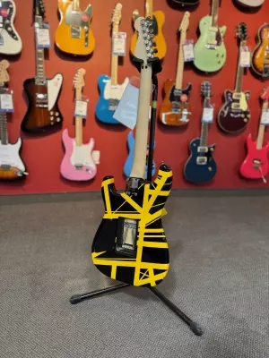 Store Special Product - EVH - STRIPE SERIES B/Y