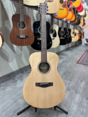 Store Special Product - Yamaha - FS400 NS