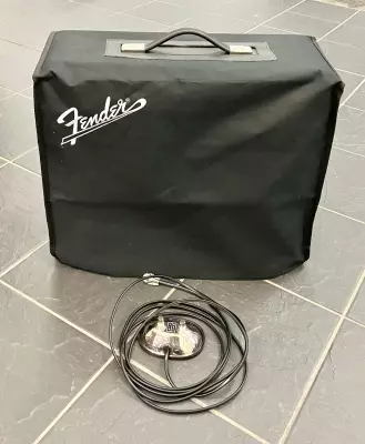 Store Special Product - Fender \