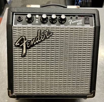 Store Special Product - Fender Frontman 10G 10w guitar amp