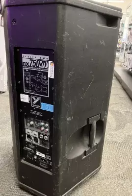 Store Special Product - Yorkville 15 in. 750 watt powered speaker, with built in mixer