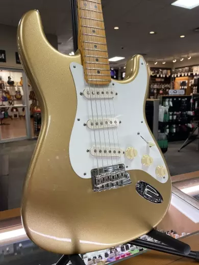 Store Special Product - Fender - 011-6502-778