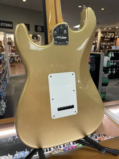Store Special Product - Fender - 011-6502-778
