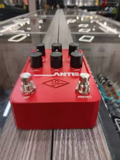 Store Special Product - Universal Audio - Anti High Gain Amp