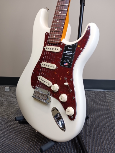 Store Special Product - Fender - American Professional II Stratocaster - Olympic White