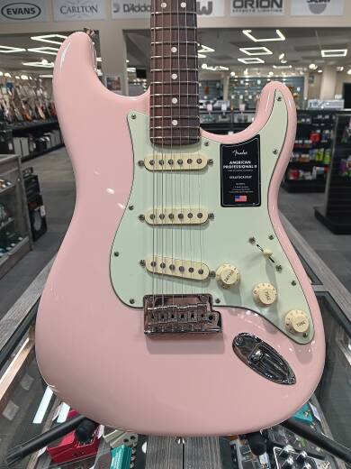 Store Special Product - Fender - Limited Edition American Professional II Stratocaster, Rosewood Fingerboard - Shell Pink