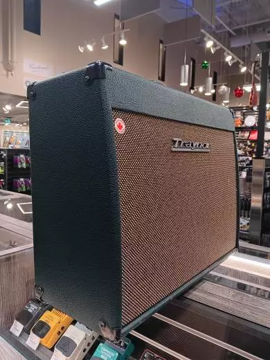 Store Special Product - Traynor - YCV4050 - Guitar Combo Amp