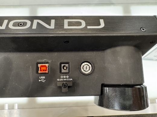 Store Special Product - Denon - LC6000 PRIME
