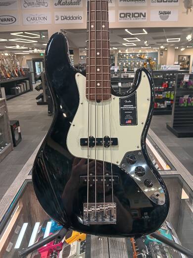 Store Special Product - Fender - American Professional II Jazz Bass, Rosewood Fingerboard - Black