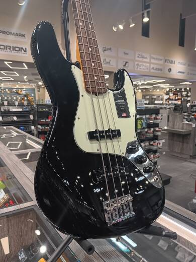 Store Special Product - Fender - American Professional II Jazz Bass, Rosewood Fingerboard - Black