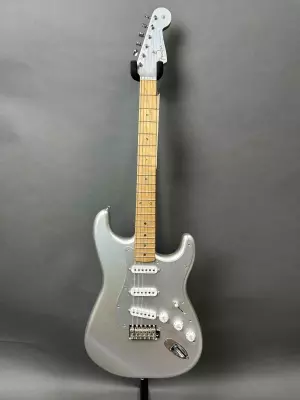 Store Special Product - Fender - 014-0242-343
