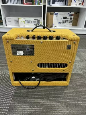 Store Special Product - Fender - 021-3205-700