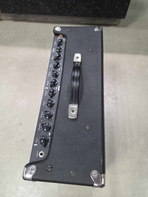 Store Special Product - Traynor - YCV50B