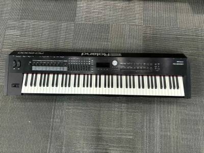 Store Special Product - Roland - RD-2000