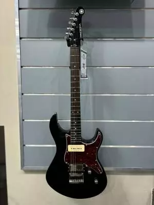 Store Special Product - Yamaha - PAC611HFM TBL