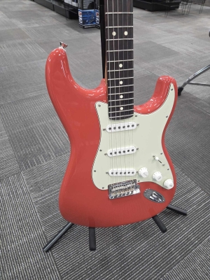 Store Special Product - Fender - DE AM PRO II STRAT RSTD RW FRD