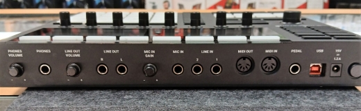 Store Special Product - Native Instruments - MASCHINE MK3