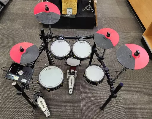 Store Special Product - Alesis SE Command Kit with Mesh Pads in Red