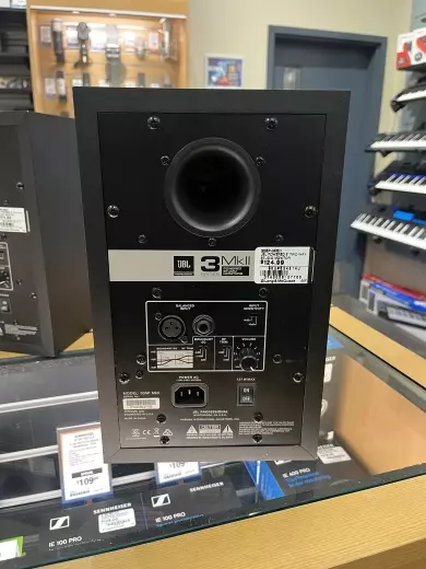 Store Special Product - JBL - 5