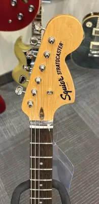 Store Special Product - Squier - CLASSIC VIBE 70\