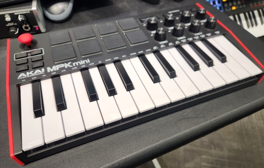 Gear Hunter Akai Mpk Mini