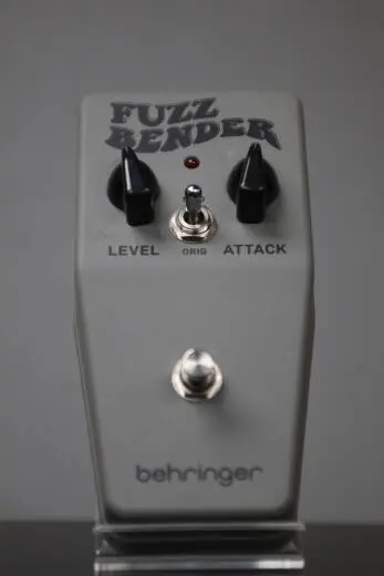 Store Special Product - Behringer - FUZZ BENDER