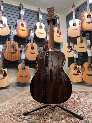 Store Special Product - Martin Guitars - OMJM JOHN MAYER