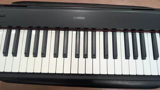 Store Special Product - Yamaha - NP12 B