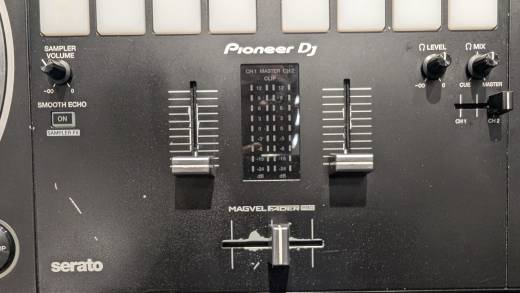 Store Special Product - Pioneer DJ - DDJ-REV7