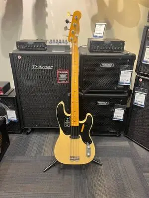 Store Special Product - Fender - 017-7042-850