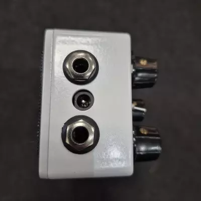 Store Special Product - EarthQuaker Devices - EQDWHITV2USA