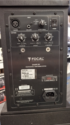 Store Special Product - Focal Professional - SHAPE 50